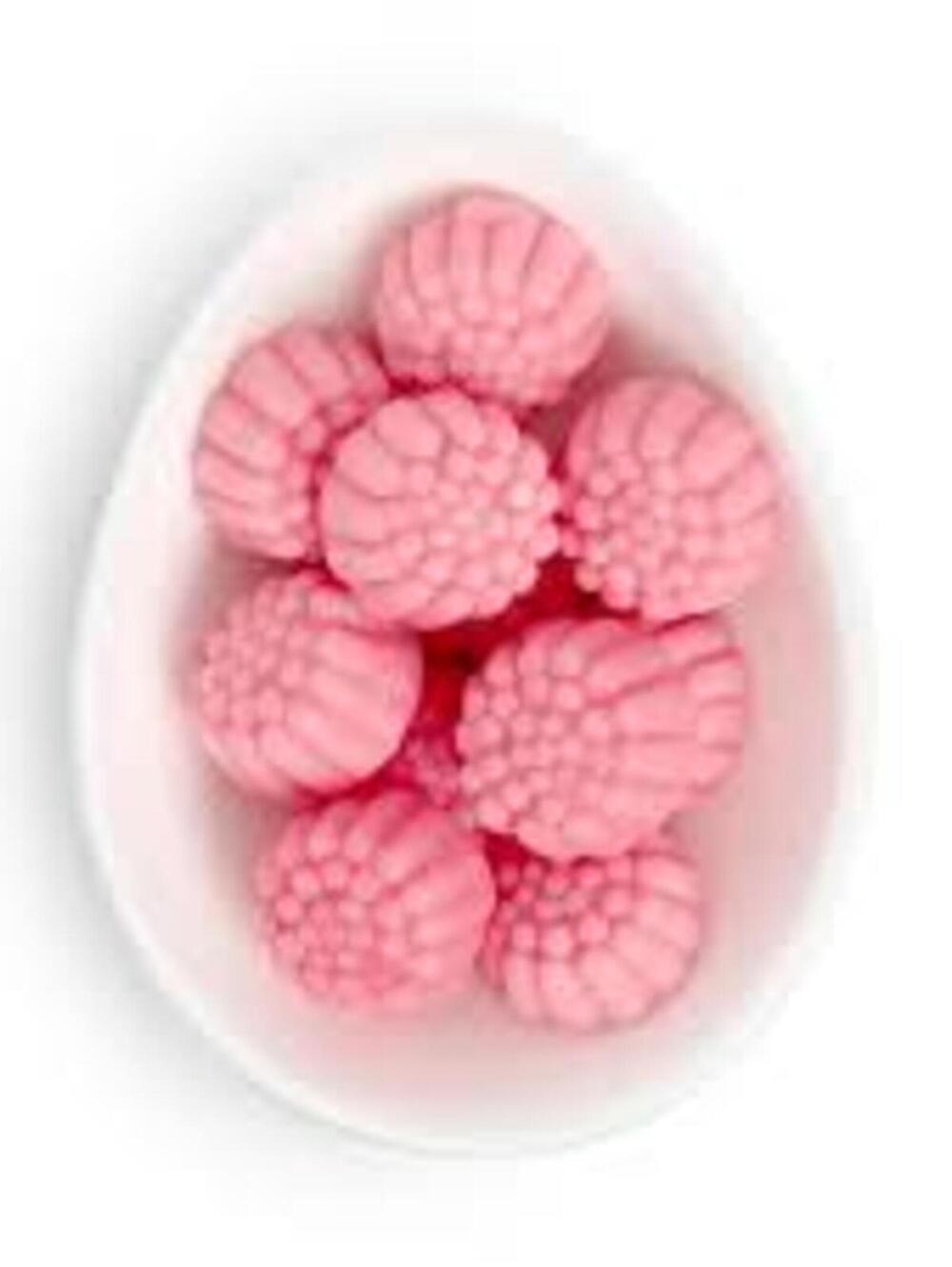 new in box Sugarfina Riptide Raspberries  Small Cube Kit,  Candy Cube 2.8 oz